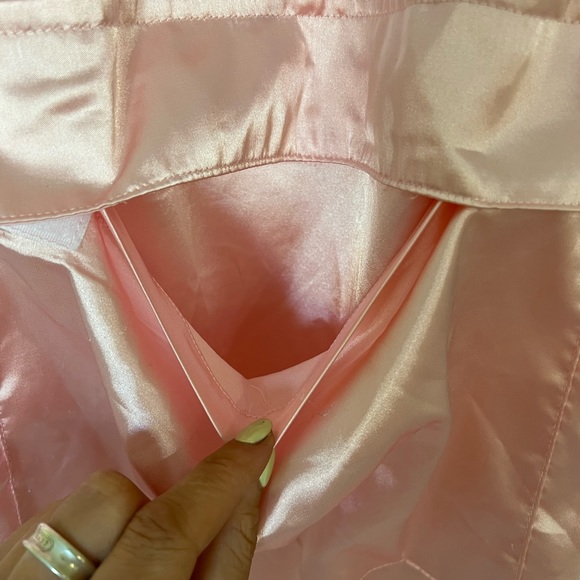 🚨SOLD🚨 Barbiecore pink jacket or dress - Picture 2 of 6